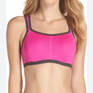Natori Yogi Convertible Sports Bra Size 34C Hot Pink